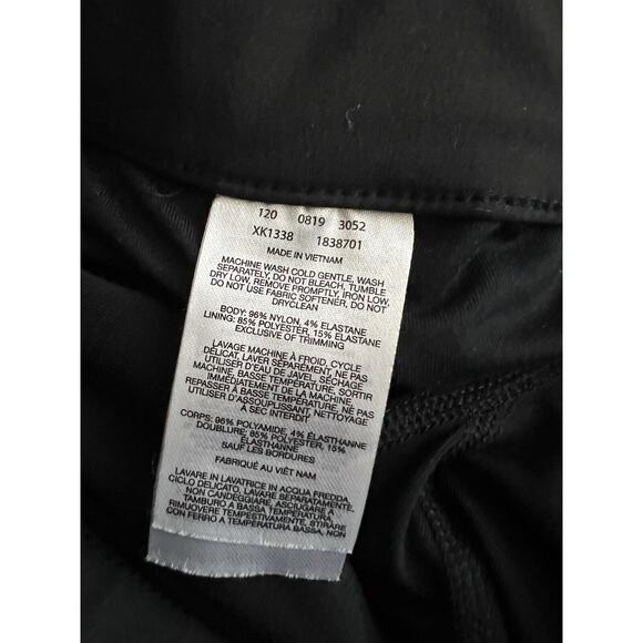 Columbia Women Athleisure Skirt Skort Black Size Medium - Picture 9 of 9